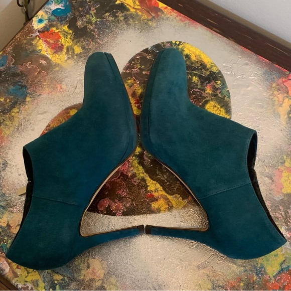 LK Bennett Doris Suede Booties - Picture 5 of 12
